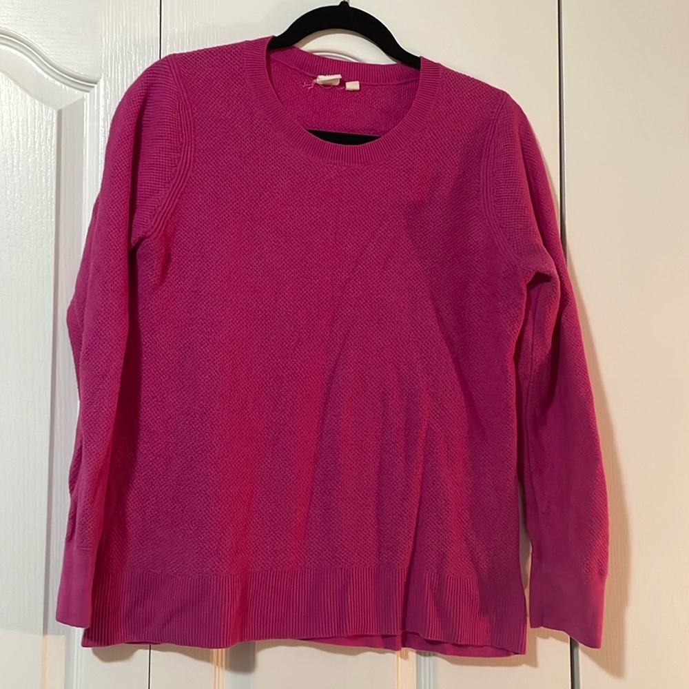 Women’s sweater size medium
